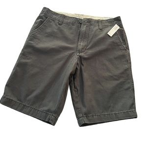 Dark Gray NWT Old Navy Men’s Shorts. Sz 31.